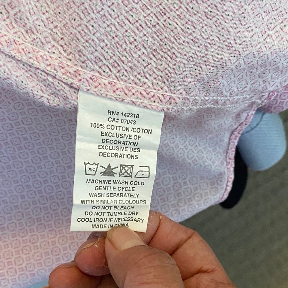 Men's Light Pink Button-Down Shirt - Picture 4 of 4